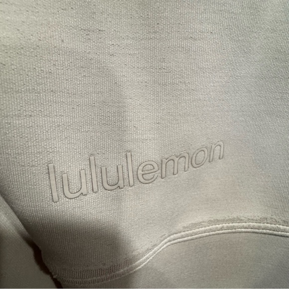 Lululemon Perfectly Oversized Cropped Crew Softstreme in White Opal Sz 4 - Picture 7 of 8
